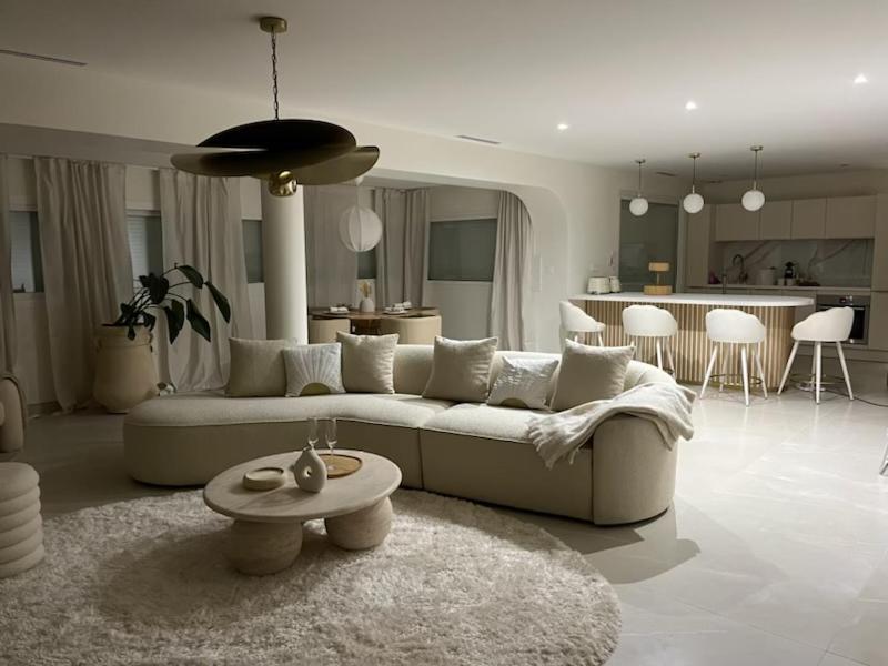 Suite L Ecrin Арл Екстериор снимка