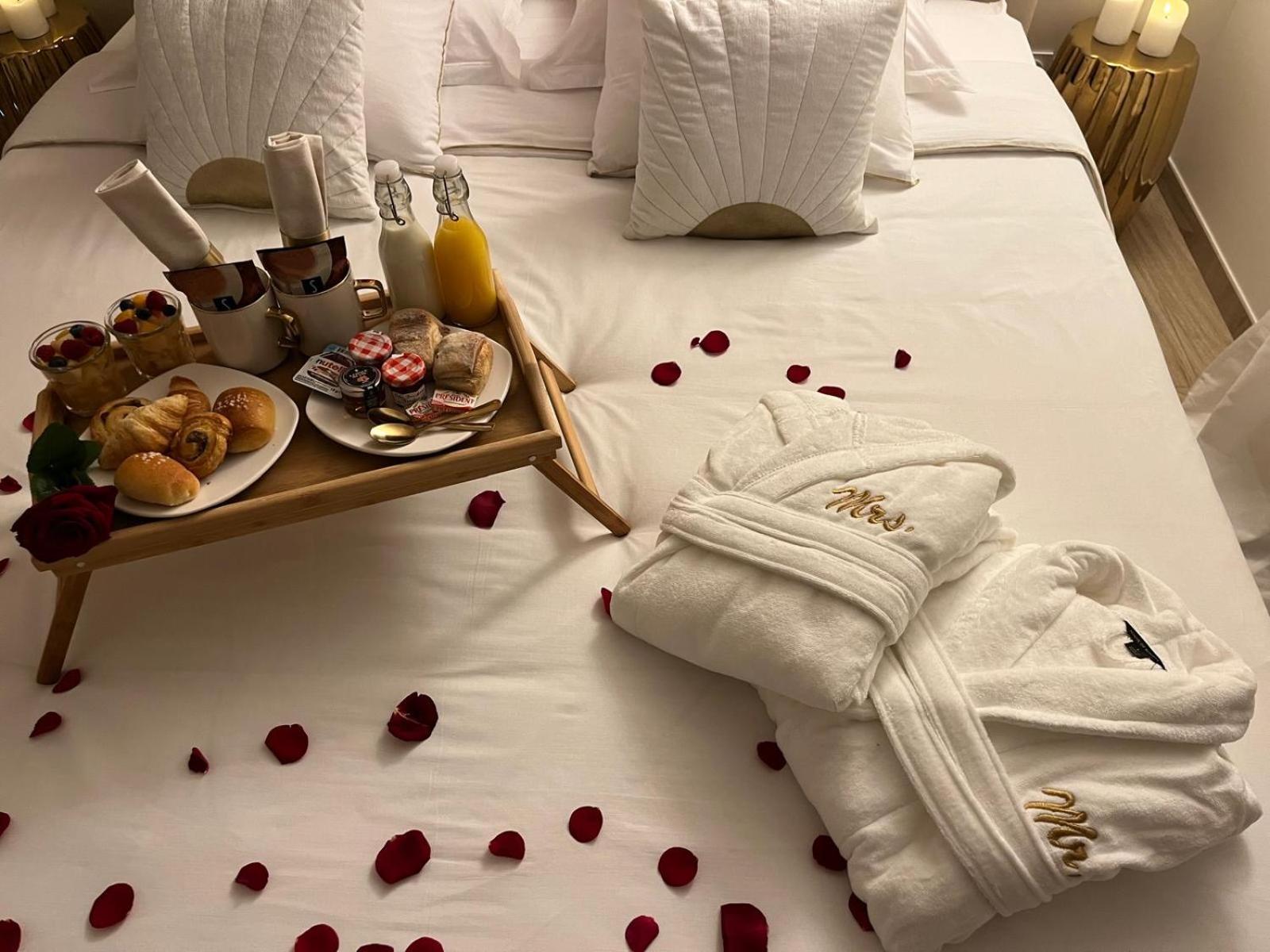 Suite L Ecrin Арл Екстериор снимка